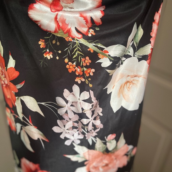 Bebe vintage black, red, cream, green floral midi cowl neckline slip dress. XL. - Picture 6 of 9